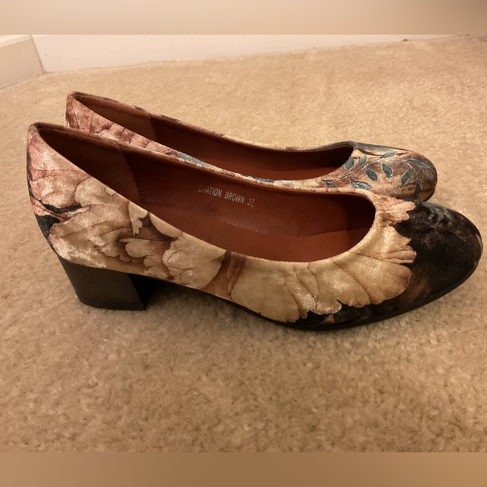 Patrizia Ovation Brown Velvet 2 inch Heel Lightweight with Built in Cushion